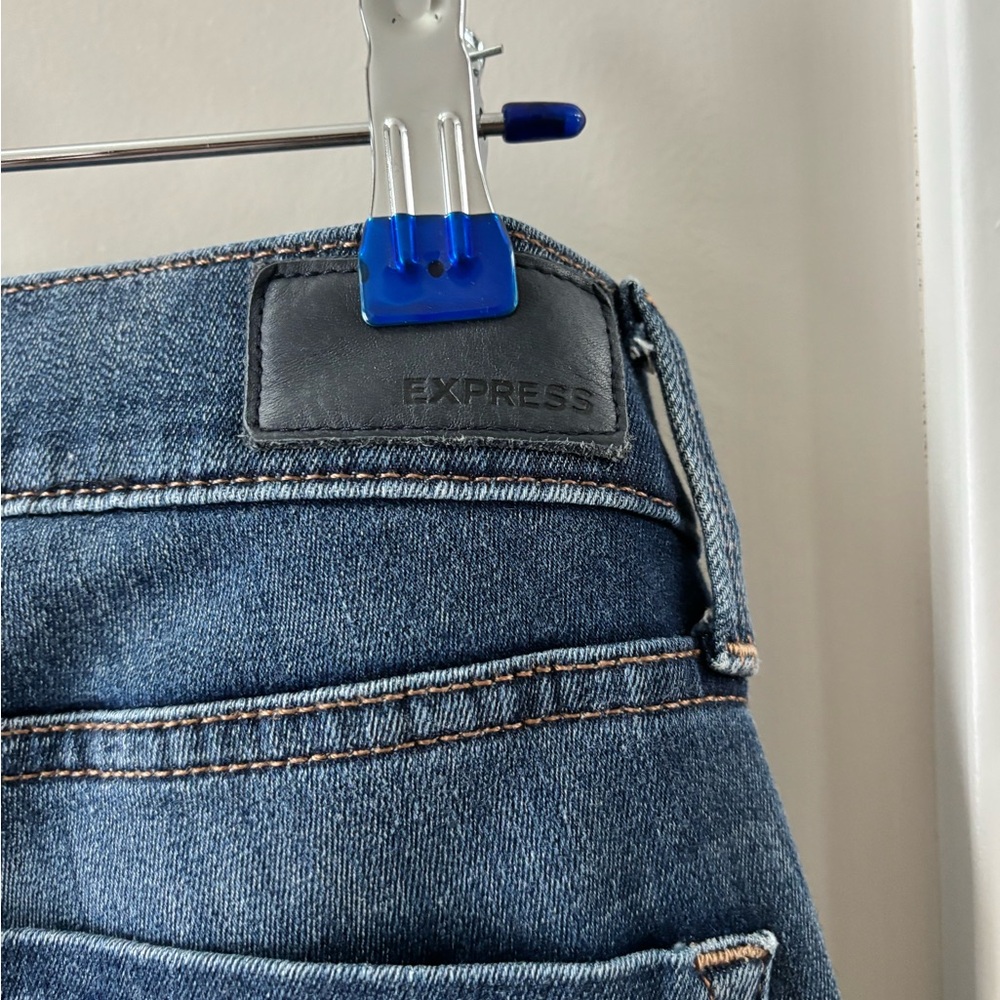 Express Women’s Skinny Jeans - Picture 6 of 7